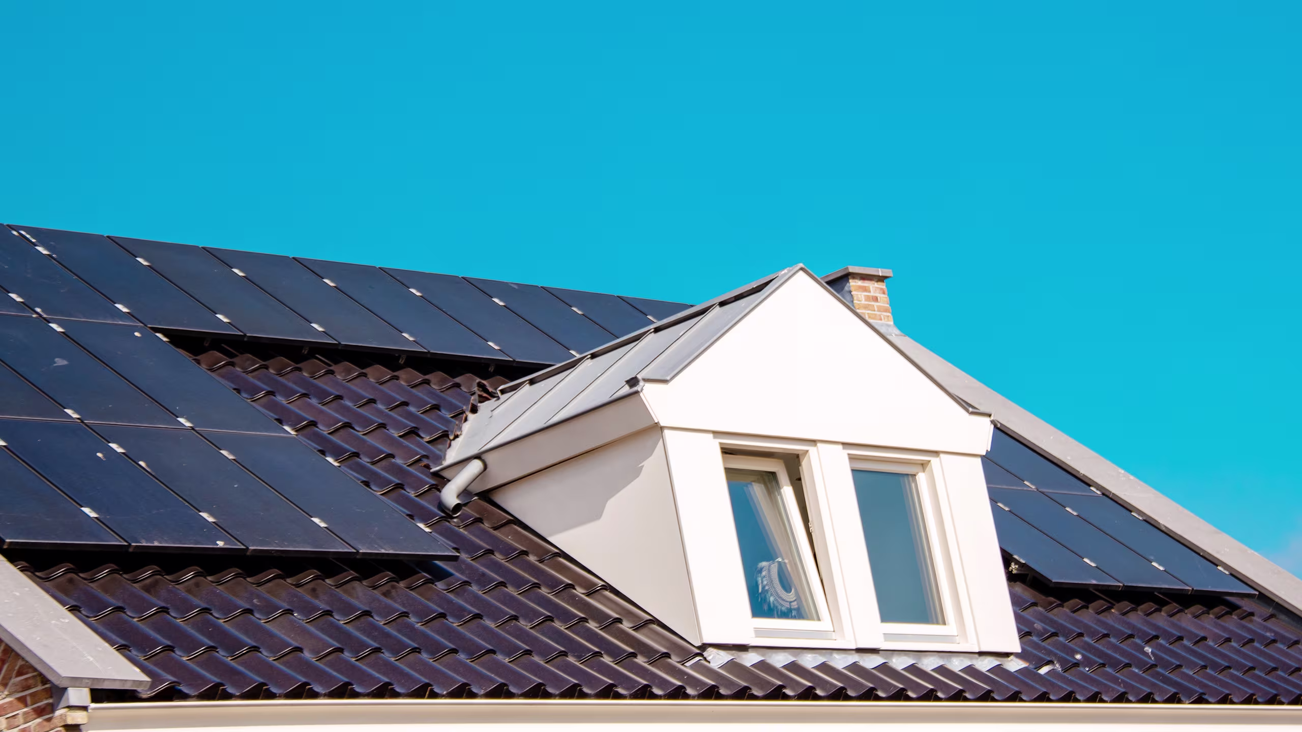 Solar panel installation on Bristol home